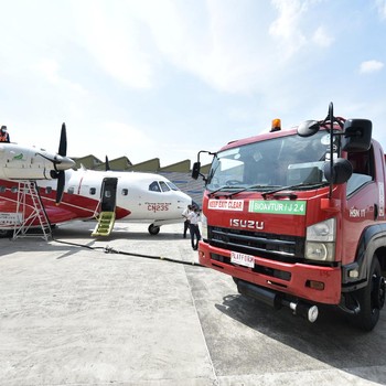 RI Sukses Uji Terbang Avtur Campur Sawit di Pesawat CN235