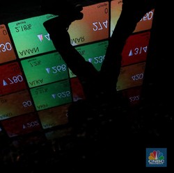 Ada Saham Bank Tiba-Tiba Turun 17%
