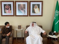 Arab Turunkan Tarif, Kok Biaya Haji RI Diusulkan Naik?