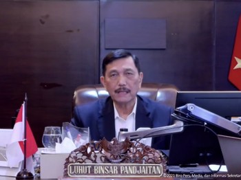 Terungkap! Ini yang Bikin Luhut Batalkan PPKM Level 3 di RI