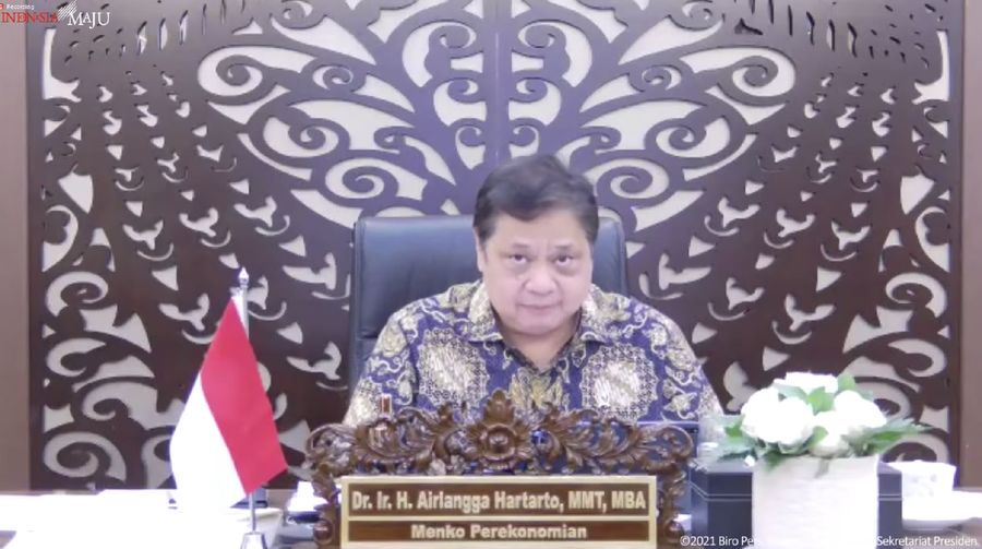 Menteri Koordinator Bidang Perekonomian (Menko Perekonomian) Airlangga Hartarto Saat Konferensi Pers PPKM, Jakarta,11 Oktober 2021. (Tangkapan Layar Youtube Skretariat Presiden)