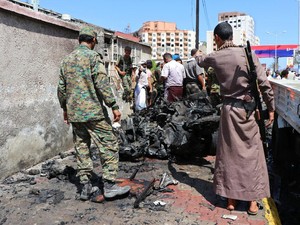Video: Bom Mobil Meledak di Yaman, Targetkan Konvoi Komandan Militer