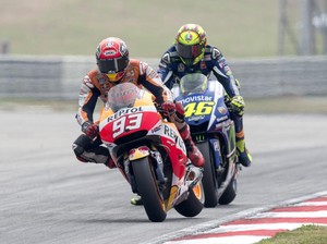 Rossi atau Marc Marquez yang Pantas Jadi GOAT MotoGP?