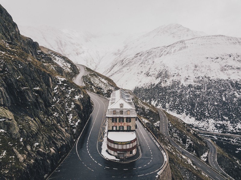 Transfagarasan, Rumania (Photo by Ümit Yıldırım on Unsplash)