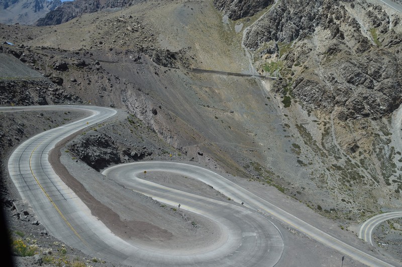Transfagarasan, Rumania (Photo by Ümit Yıldırım on Unsplash)
