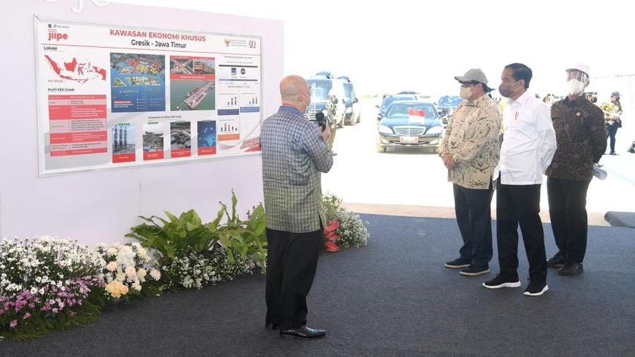 Presiden Joko Widodo Saat Groundbreaking Pembangunan Smelter PT Freeport Indonesia, KEK Gresik, 12 Oktober 2021. ( Biro Pers Sekretariat Presiden/ Lukas)