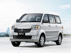 8 Rekomendasi Mobil Travel untuk Liburan Nyaman Bersama Keluarga