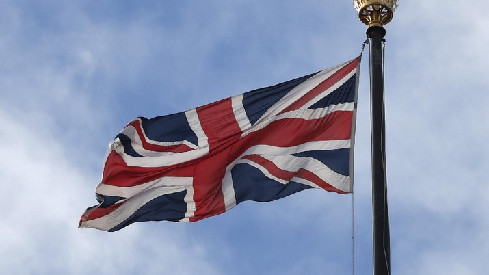 The Union Jack flag flies above the Houses of Parliament from the Victoria Tower in London, Thursday, Sept. 12, 2019. The British government insisted Thursday that its forecast of food and medicine shortages, gridlock at ports and riots in the streets after a no-deal Brexit is an avoidable worst-case scenario. (AP Photo/Alastair Grant)