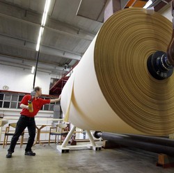 Baru Tau! Impor Kertas Kraft Tembus Rp 960 Miliar/Tahun!