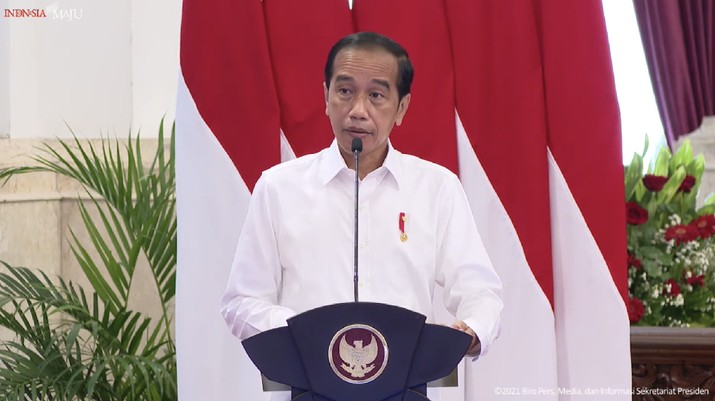 Pengarahan Presiden Joko Widodo pada Peserta PPSA XXIII dan PPRA LXII Tahun 2021 LKNRI, 13 Oktober 2021. (Tangkapan Layar Youtube Sekretariat Presiden) Pengarahan Presiden Joko Widodo pada Peserta PPSA XXIII dan PPRA LXII Tahun 2021 LKNRI, 13 Oktober 2021. (Tangkapan Layar Youtube Sekretariat Presiden)
