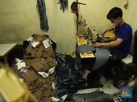Pahit Nasib Pengusaha Konveksi, Uang Pesangon PHK Ludes-Orderan Sepi