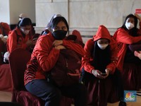 Fokus Prokes, Satgas PON XX Papua Bagikan 2 Juta Masker