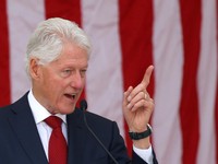Skandal Jeffrey Epstein Memanas, Ada Klaim Rekaman Seks Bill Clinton