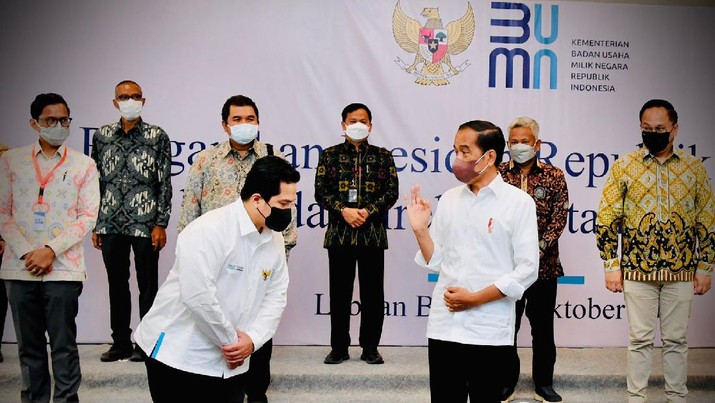 Jokowi Bertemu Bos BUMN (Laily Rachef Biro Pers Sekretariat Presiden) Jokowi Bertemu Bos BUMN (Laily Rachef Biro Pers Sekretariat Presiden)