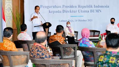Jokowi Bertemu Bos BUMN (Laily Rachef Biro Pers Sekretariat Presiden) Jokowi Bertemu Bos BUMN (Laily Rachef Biro Pers Sekretariat Presiden)