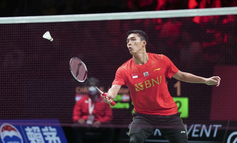 Pemain-pemain Indonesia merayakan juara Thomas Cup di podium. (Ritzau Scanpix via REUTERS/RITZAU SCANPIX)