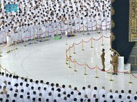 Penampakan Masjidil Haram Usai Aturan Jaga Jarak Dicabut!