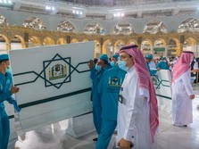 Arab Cabut Aturan Jaga Jarak di Masjidil Haram