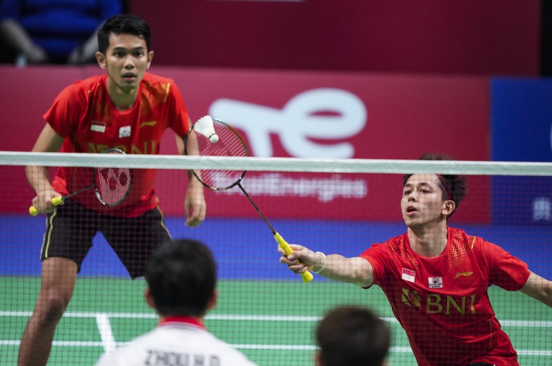 Pemain-pemain Indonesia merayakan juara Thomas Cup di podium. (Ritzau Scanpix via REUTERS/RITZAU SCANPIX) Pemain-pemain Indonesia merayakan juara Thomas Cup di podium. (Ritzau Scanpix via REUTERS/RITZAU SCANPIX)
