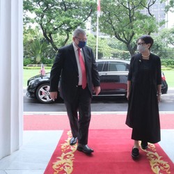 RI-Malaysia Bahas Aturan Perjalanan Baru, Bebas Karantina?