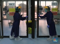 Kasus Covid Melandai, Nakes ICU RSUD Depok Bersih-bersih