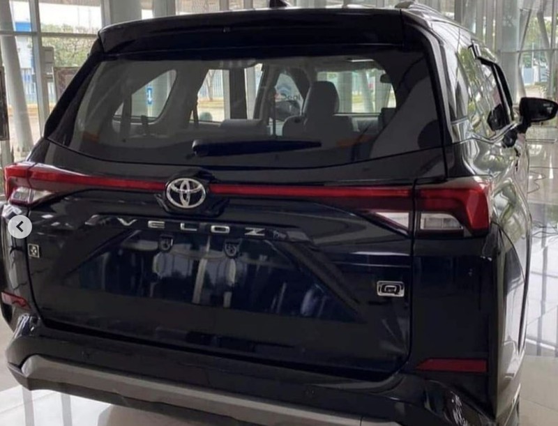 Toyota Veloz. Ist
