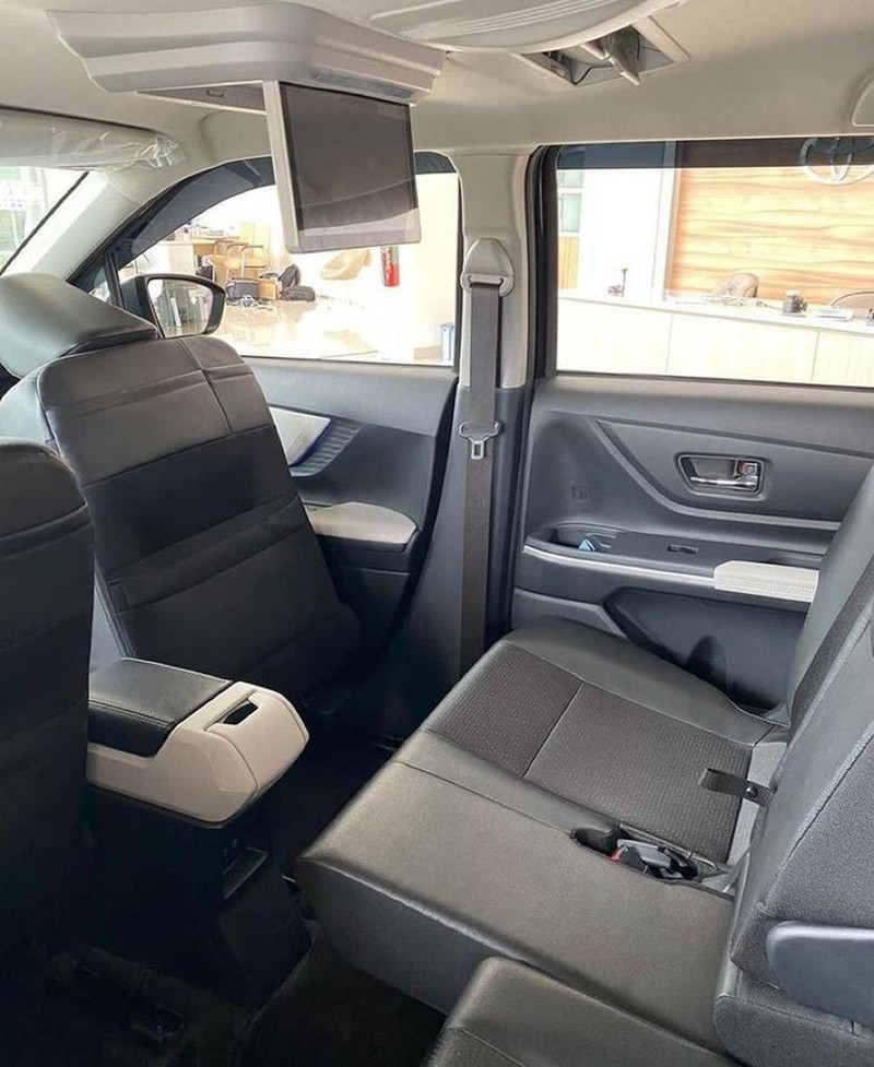 Toyota Veloz. Ist