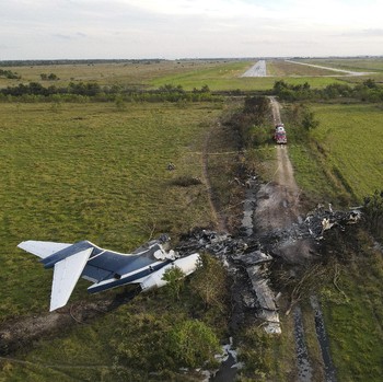 Penampakan Kecelakaan Jet Pribadi AS, Semua Hangus Terbakar