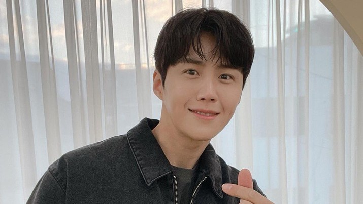 Kim Seon Ho Kim Seon Ho (Tangkapan Layar Instagram @seonho__kim)