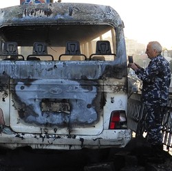Kembali Panas! Bus Militer Dibom di Suriah, 14 Orang Tewas