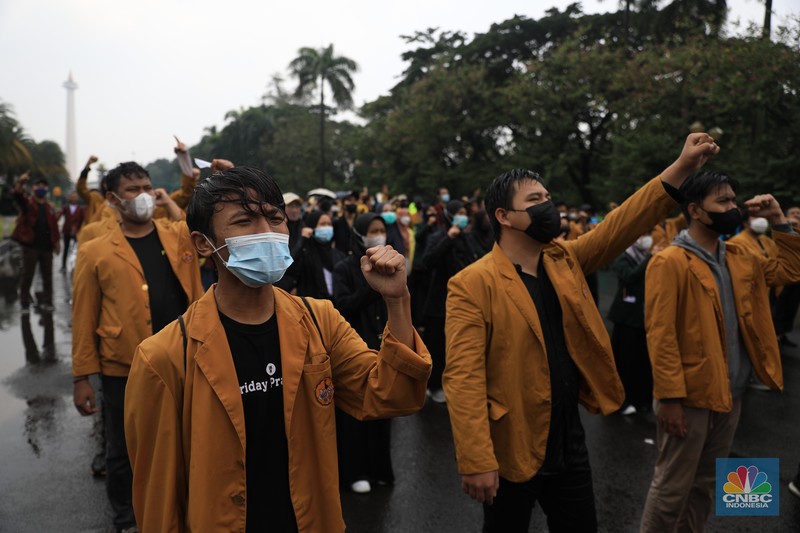 Demo mahasiswa di Patung Kuda, Jakarta, Kamis (21/10/2021). (CNBC Indonesia/Muhammad Sabki) Demo mahasiswa di Patung Kuda, Jakarta, Kamis (21/10/2021). (CNBC Indonesia/Muhammad Sabki)