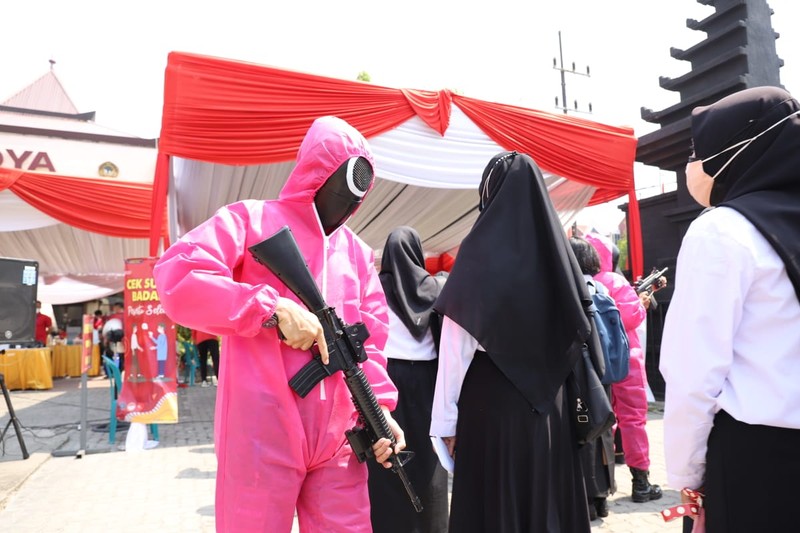 SKD CPNS Kemenkumham Jatim Bernuansa Squid Game. (Dok: Kemenkumham Jatim) SKD CPNS Kemenkumham Jatim Bernuansa Squid Game. (Dok: Kemenkumham Jatim)