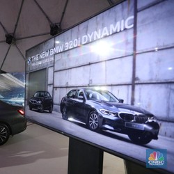 Duh! Harga BMW Ini Anjlok Parah, Lebih Murah dari Avanza