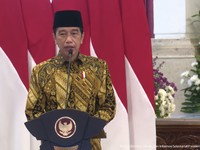'Helikopter Uang' Jokowi Sudah Sebar Rp 433 T Tahun Ini
