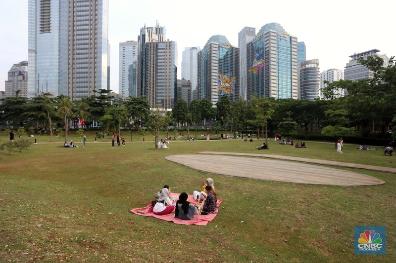 Suasana Hutan Kota GBK di Kompleks Gelora Bung Karno (GBK), Senayan, Jakarta. (CNBC Indonesia/Andrean Kristianto) Suasana Hutan Kota GBK di Kompleks Gelora Bung Karno (GBK), Senayan, Jakarta. (CNBC Indonesia/Andrean Kristianto)