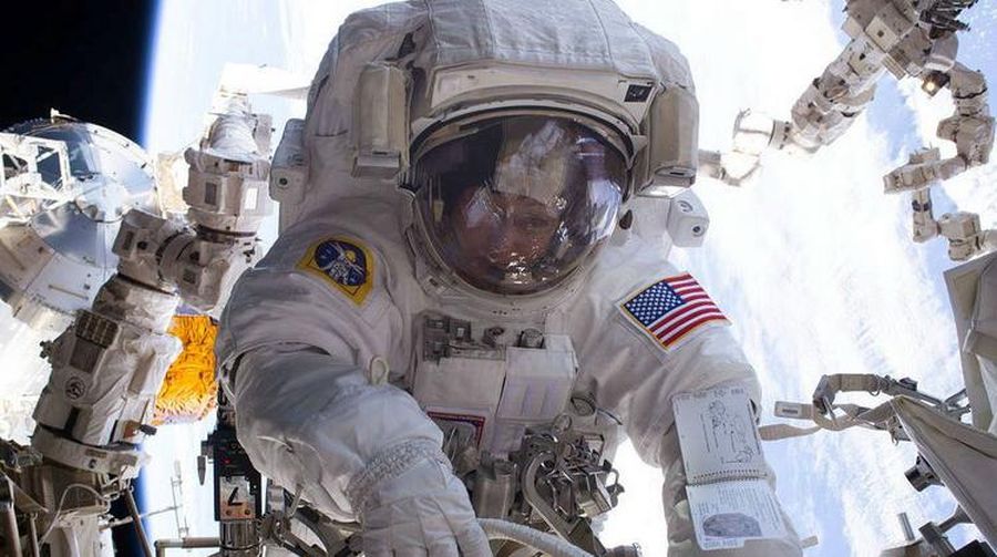 Megan McArthur peluncuran astronout NASA. ( NASA via Reuters)
