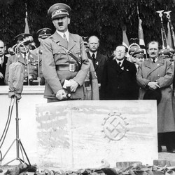 Terungkap! Ini Pesan Terakhir Hitler dari Bunkernya