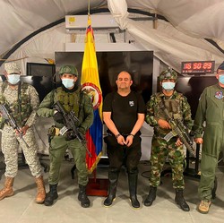 Penampakan Gembong Narkoba Kolombia Otoniel Ditangkap Tentara