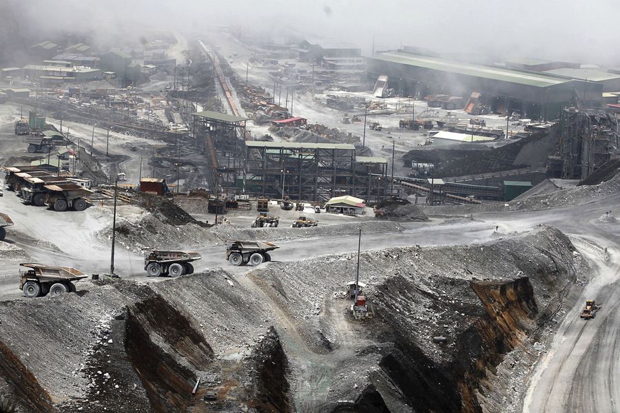 tambang tembaga dan emas Grasberg Freeport