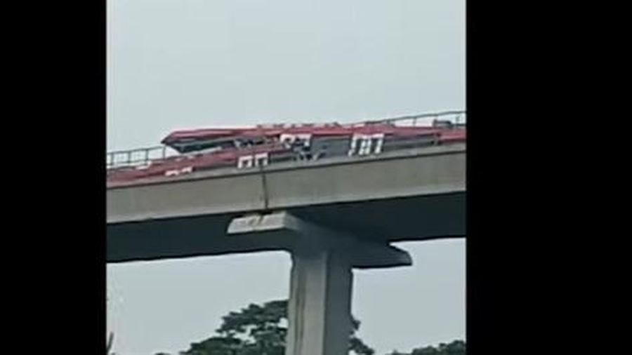 LRT (Tangkapan Layar Instagram)