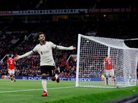 'Dicukur Gundul' Liverpool 0-5, Harga Saham MU Kian Nyungsep!