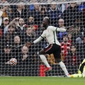 Covid-19 Menggila, Haruskah Liga Inggris Ditunda?
