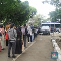 PeduliLindungi Eror, KRL Bekasi Chaos