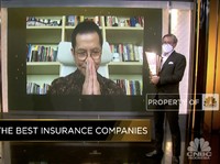 AXA Mandiri Raih The Best Performing Life Insurance 2021