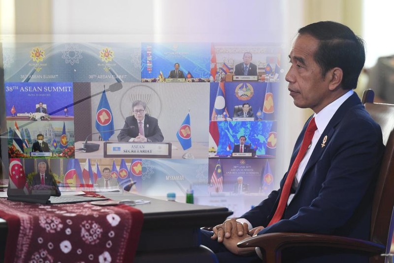 Jokowi (Foto: Lukas - Biro Pers Sekretariat Presiden) Jokowi (Foto: Lukas - Biro Pers Sekretariat Presiden)