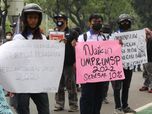 Alot! Upah Minimum 2022 Belum Diketok, Makin Molor