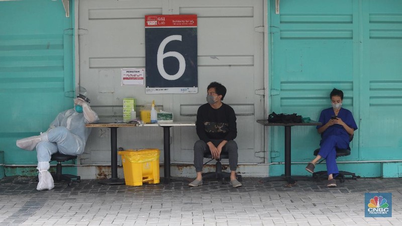 Test Swab PCR (CNBC Indonesia/Andrean Kristianto)
