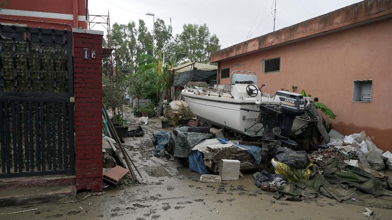 A general view of damages caused by flood waters during a severe storm in Catania, Italy, October 27, 2021. REUTERS/Antonio Parrinello