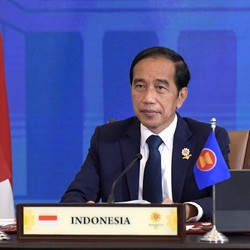 Gandeng Rusia, Cara Jokowi Cegah Rivalitas Indo-Pasifik!