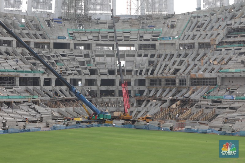 Progres Pembangunan Jakarta Internasional Stadium (JIS). (CNBC Indonesia/Andrean Kristianto)